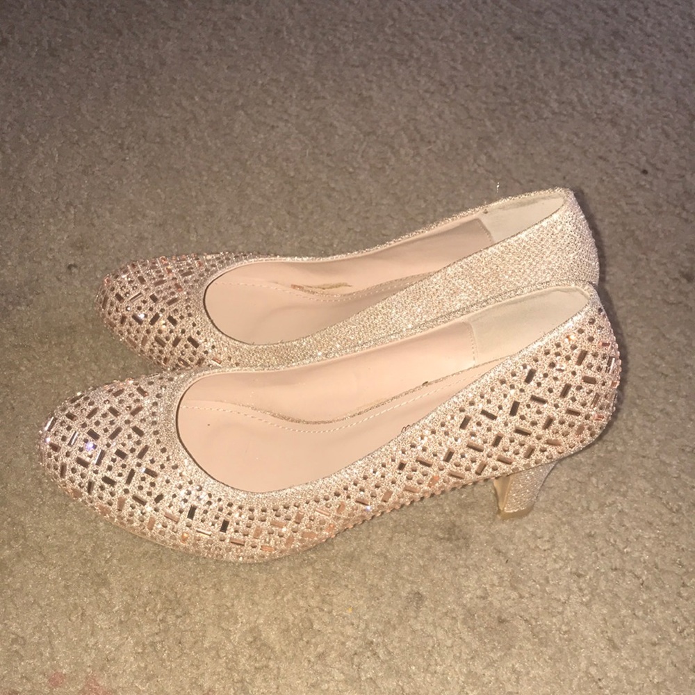 High heels - Picture 2 of 5